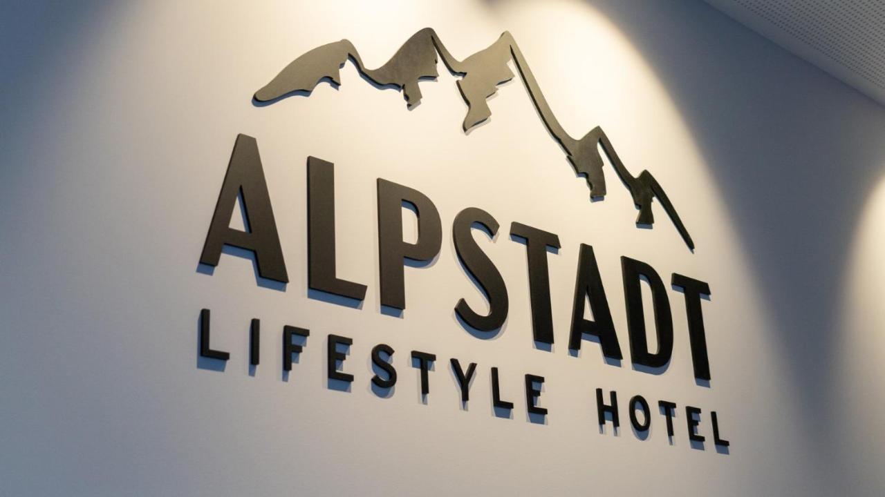 Alpstadt Lifestyle Hotel Bludenz Extérieur photo